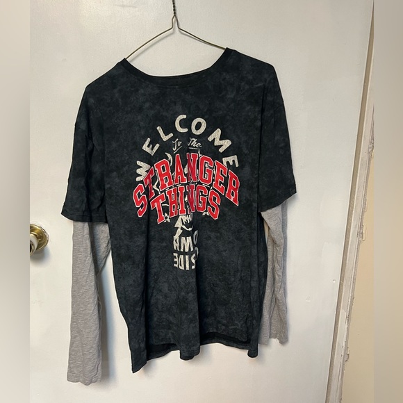Oversized Stranger Things long sleeve tshirt - Welcome to the Upsidedown - Picture 2 of 4